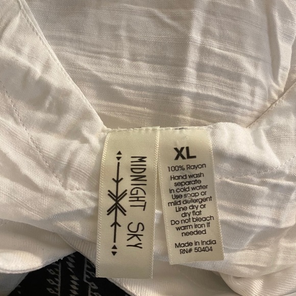 Top - Picture 3 of 3